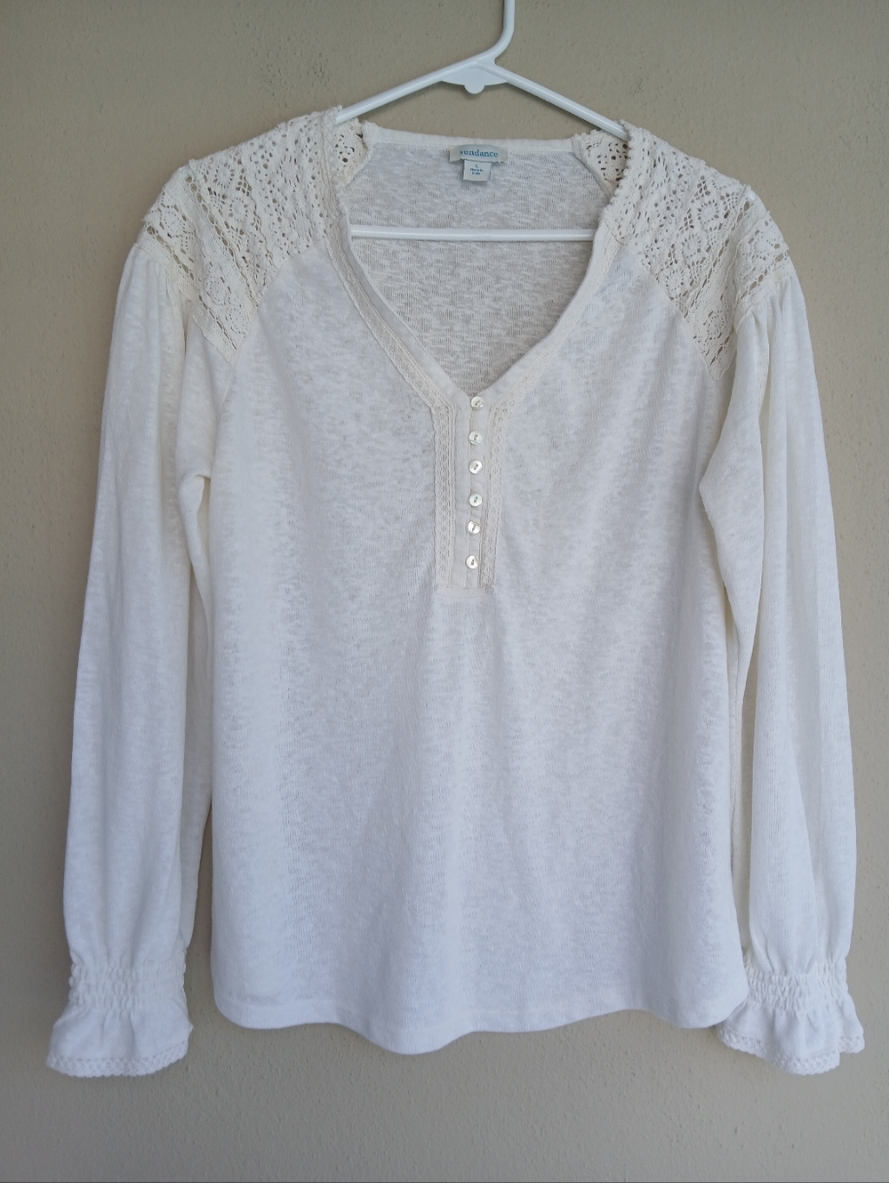 Sundance long sleeve tee white Cream embroidered Lace henley Large